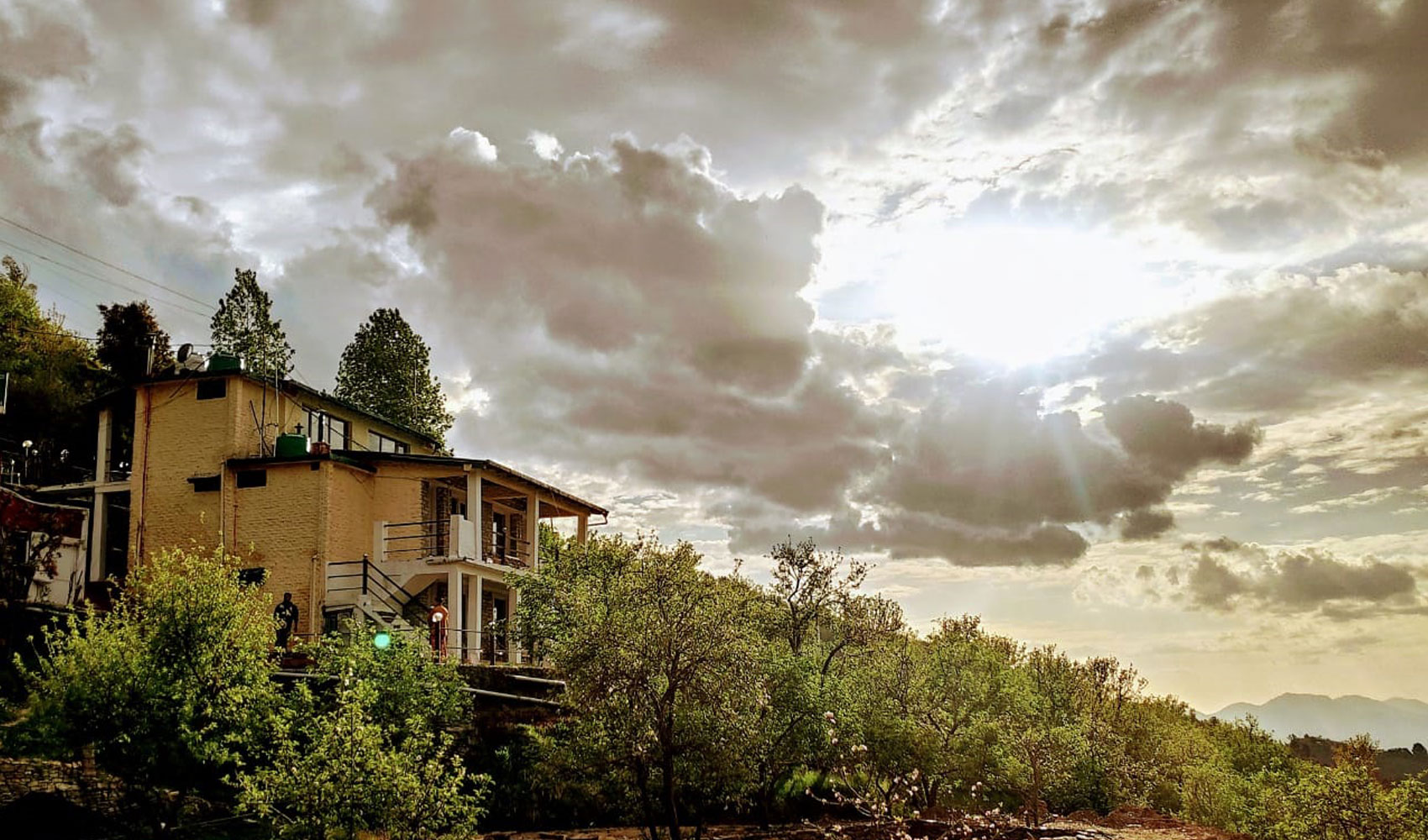 resort in mukteshwar